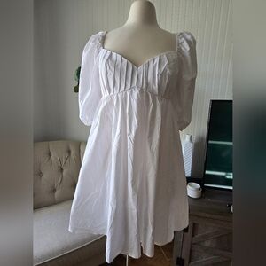 Forever 21 White Smocked Puff Sleeve Dress
